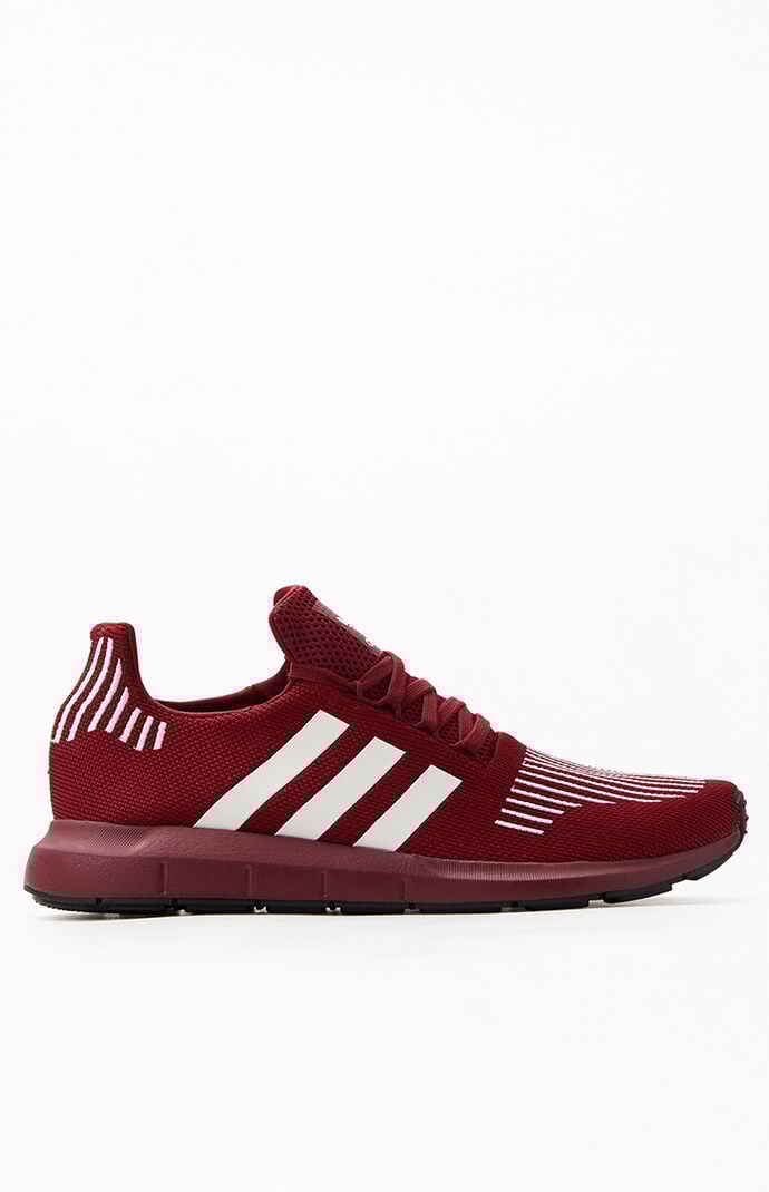 Adidas swift run mens burgundy top