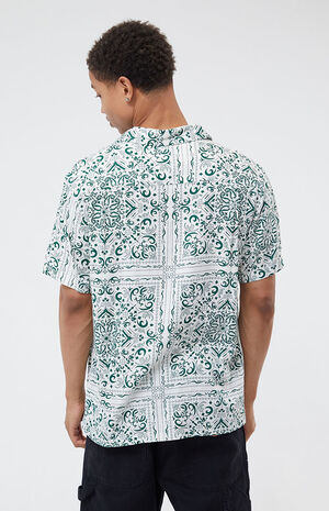 Green Bandana Resort Shirt image number 3
