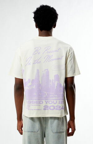 Present T-Shirt image number 4