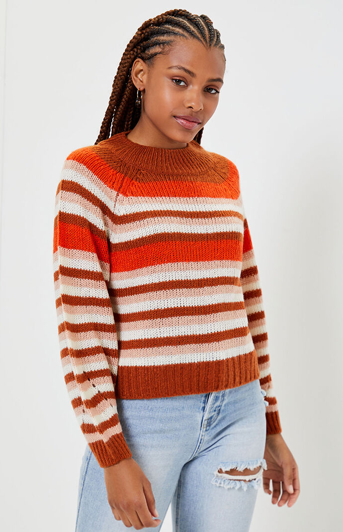 Raglan Sleeve Pullover Sweater