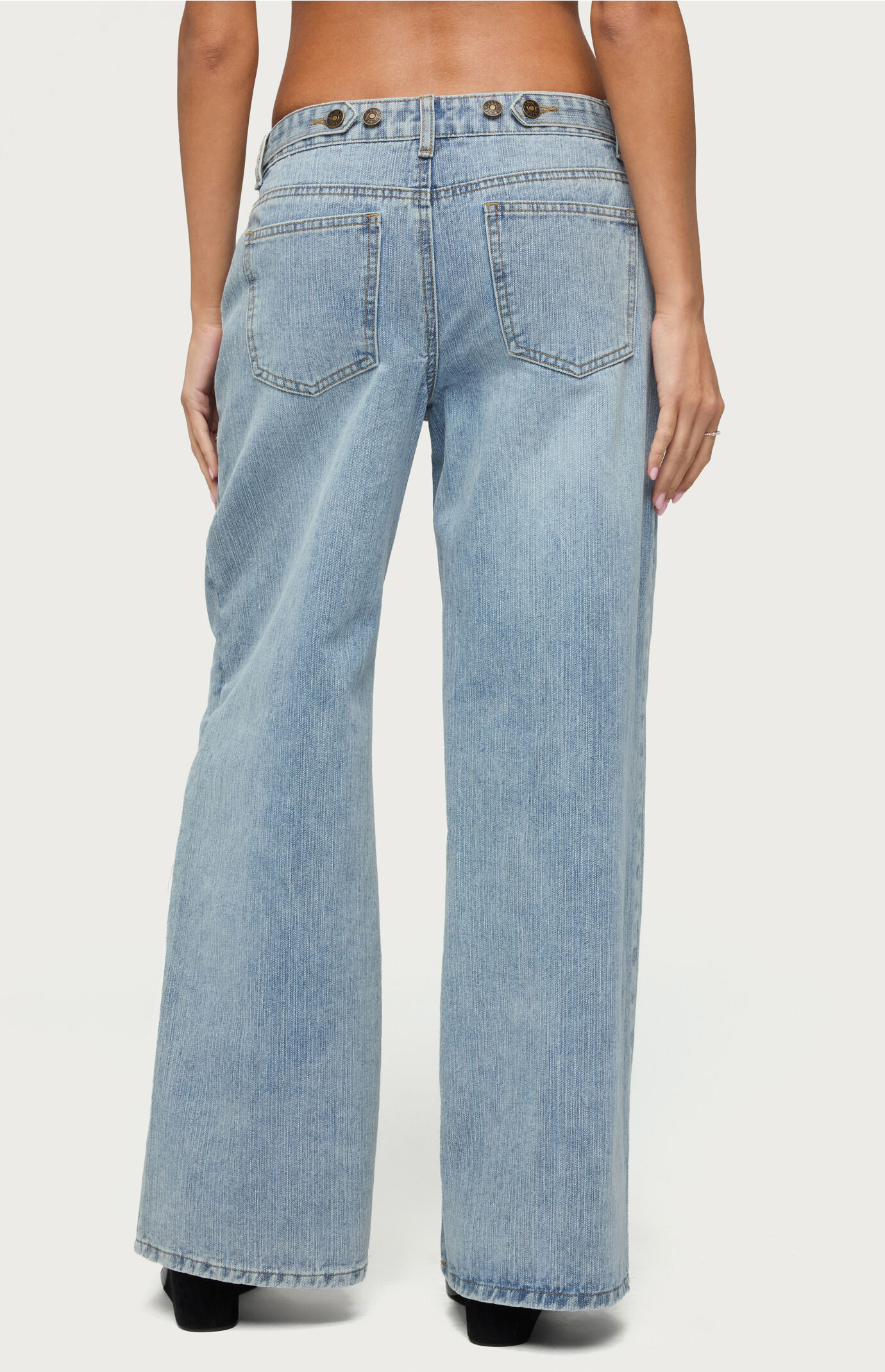 Edikted Darynne Low Rise Baggy Jeans