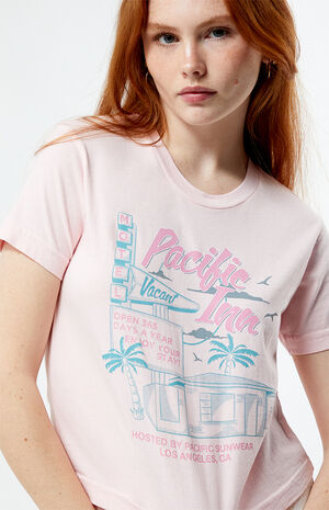 Pacific Inn Skimmer T-Shirt image number 1