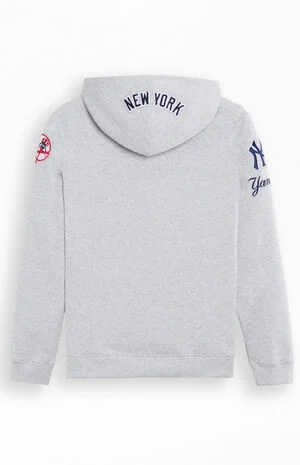 Kids NY Yankees Classic Hoodie image number 2