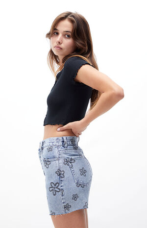 Flower Sketch Girlfriend Denim Shorts image number 3