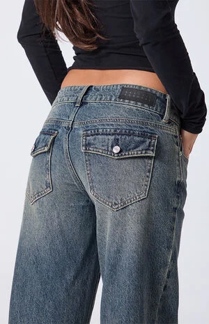 Zoe Low Rise Girlfriend Jeans Dark Blue image number 5