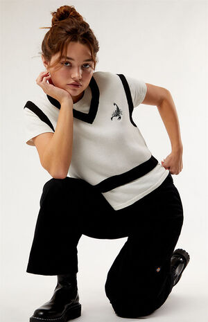 Little Viper Sweater Vest image number 4