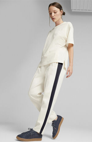 x Vogue Red T7 Track Pants image number 1