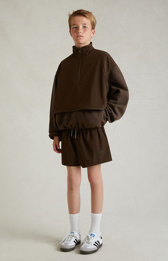 FEAR OF GODフィアオブゴッドNylon Fleece Mockneck Tシャツ Kids Fear of God Essentials Heather Wood Nylon Fleece Mock