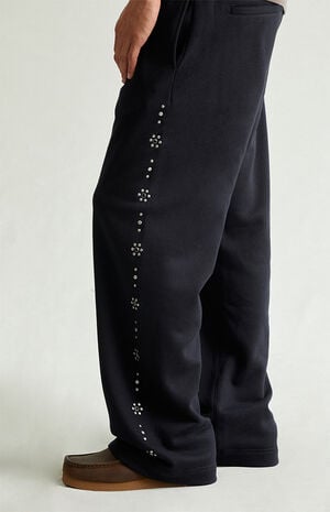 Black Studded Fleece Extreme Baggy Sweatpants image number 2