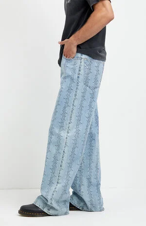 Blake Extreme Baggy Jeans Graphic Light Blue image number 3