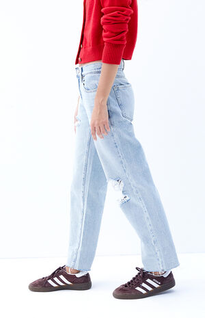 '90s Straight Leg Jeans Stretch Ripped Light Indigo image number 3