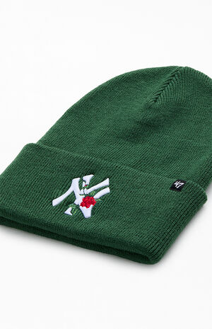 Green NY Yankees Rose Thorn Beanie image number 2