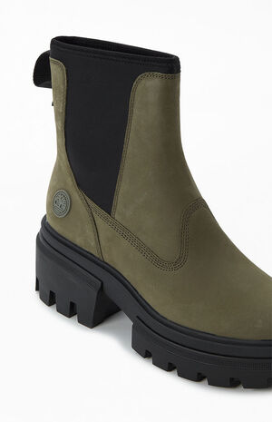 Women's Green Everleigh Chelsea Boots image number 6