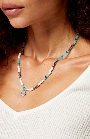 Daisy Pendant Necklace image number 2