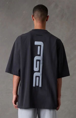 Vintage Black Paneled Modern T-Shirt image number 4