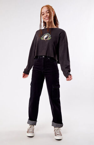 Beach Boyfriend Cropped T-Shirt image number 3