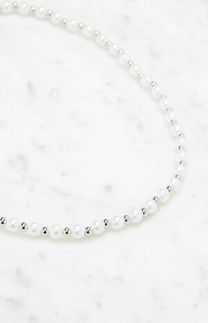 Pearl Silver Beaded Necklace image number 2