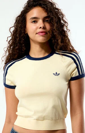Yellow Knit Short Sleeve Crop Top image number 2