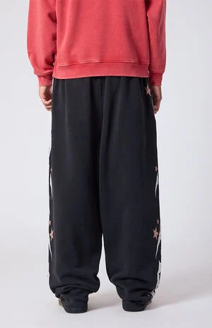 Black Flame Star Fleece Baggy Sweatpants image number 4