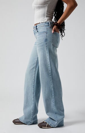 Casey Low Rise Baggy Jeans Bow Embroidery Light Indigo Casey Low Rise Baggy Jeans Bow Embroidery Light Indigo image number 4
