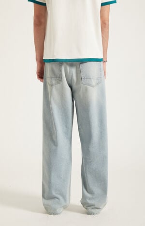 Dylan Baggy Jeans Light Blue image number 4