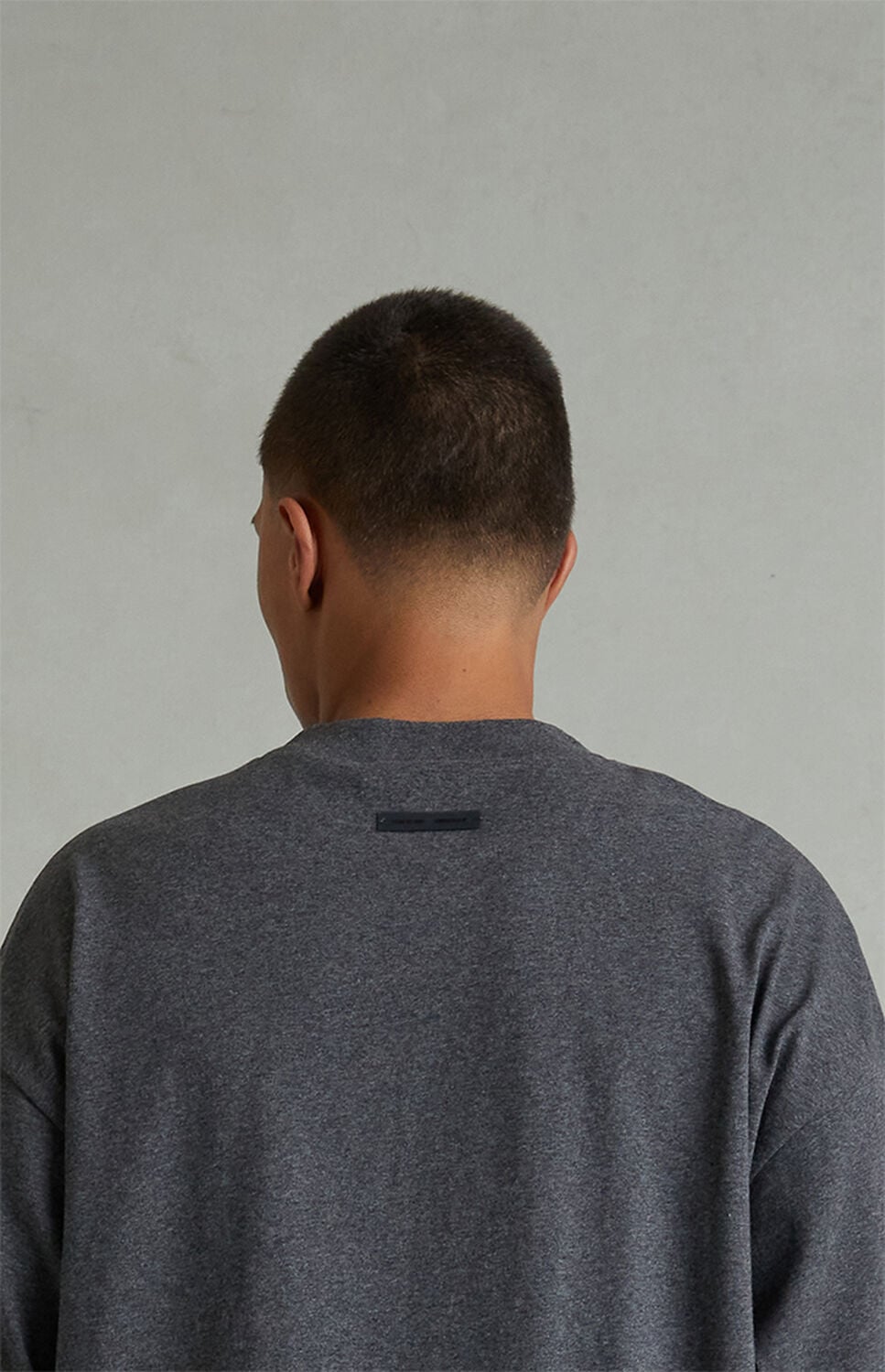 Fear of God ESSENTIALS Charcoal Heather Classic Long Sleeve T-Shirt thumbnail 5