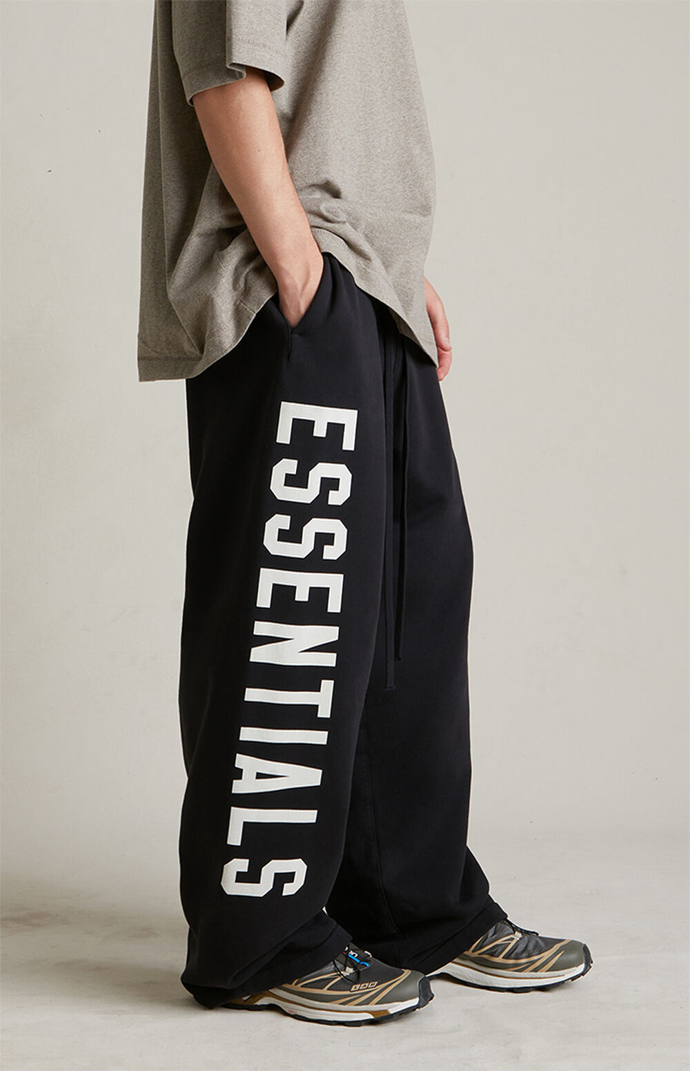 Does Pacsun Sell Real Essentials