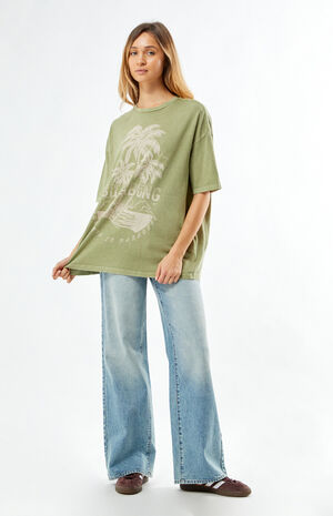 Tiki Tropics Oversized T-Shirt image number 4