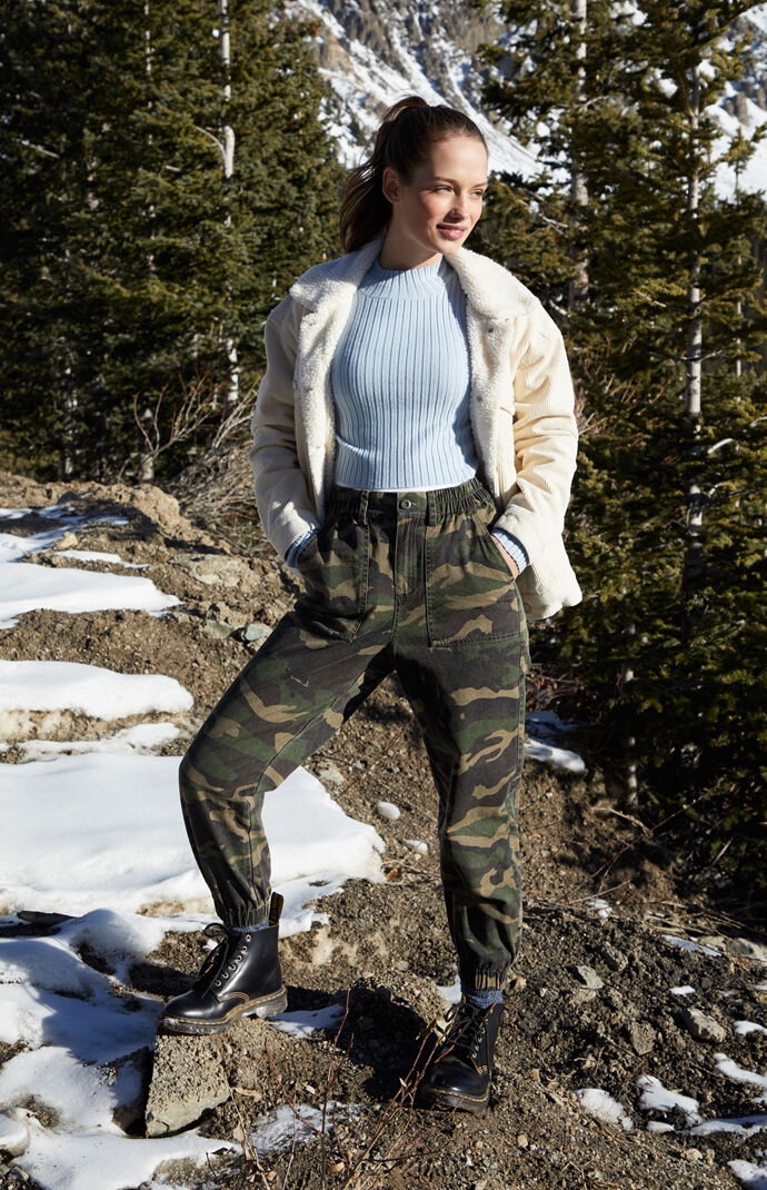Basic Mock Neck Sweater