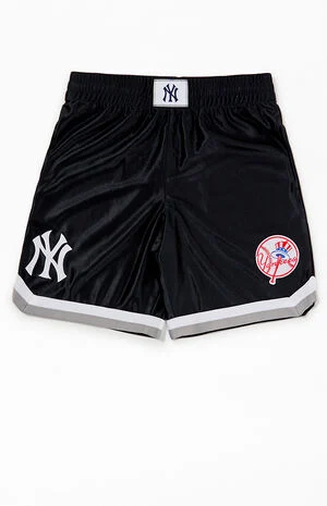 Yankees Sport Class Basketball Shorts image number 1