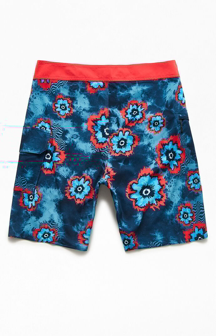 Volcom July 4th Mod 20