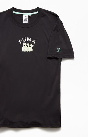x Animal Crossing Black New Horizons T-Shirt x Animal Crossing Black New Horizons T-Shirt image number null