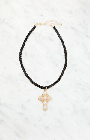 Rope Pearl Cross Necklace image number 1