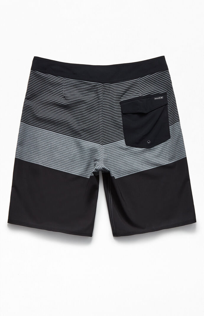 Highline Massive 20" Boardshorts