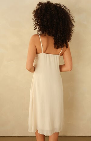 Last Sail Midi Dress image number 3