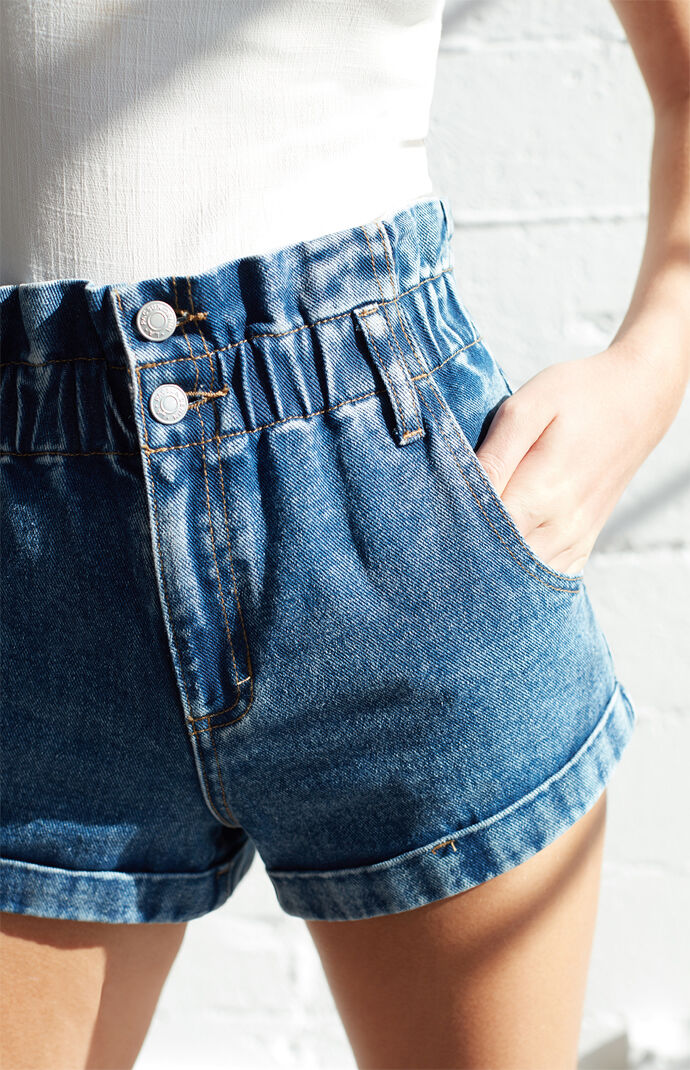 cinched waist jean shorts