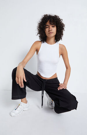 Curved Hem Tank Top image number 1