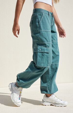 Green Low Rise Wide Leg Cargo Pants image number 3