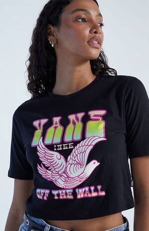 Dove Cropped Sport T-Shirt image number 1