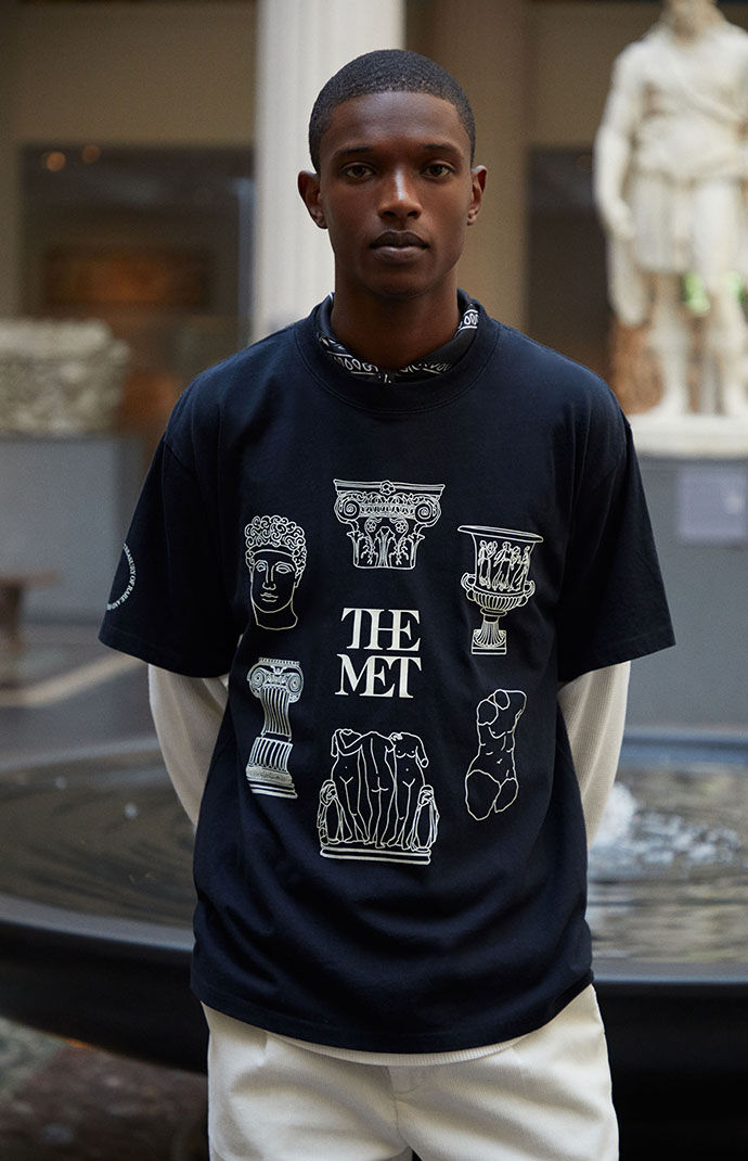 The Met x PacSun Statue Clockwork T Shirt PacSun