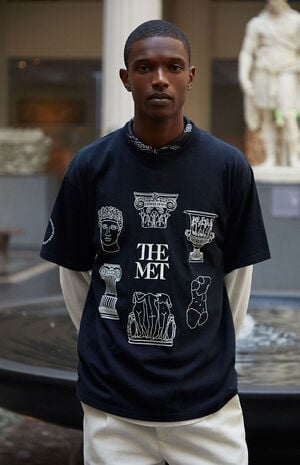 x PacSun Statue Clockwork Oversized T-Shirt image number 1