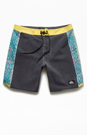 Surfsilk Arch 18" Boardshorts image number 1