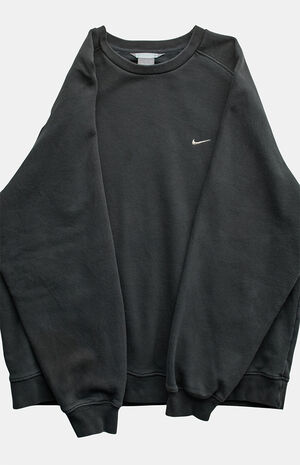 2000s Black Nike Sweatshirt image number 3