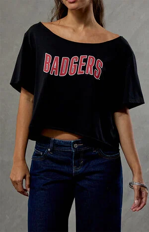 Wisconsin Badgers Off-The-Shoulder Oversized T-Shirt image number 2