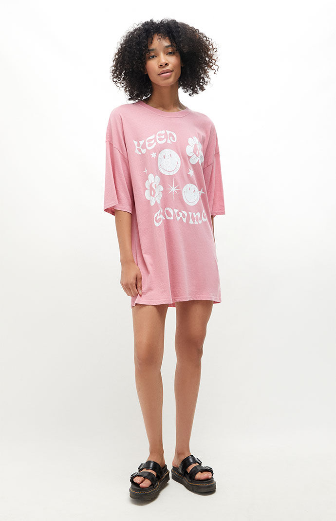 Pacsun pink shirt clearance