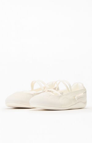 Women's Cream Speedcat Ballet Python II Sneakers image number 2