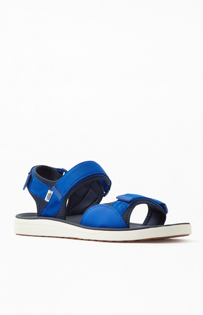 tri lock sandals