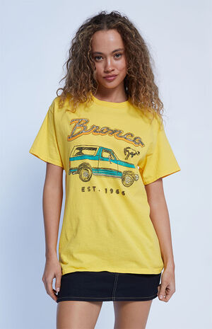 Junk Food Women's Ford Bronco T-Shirt in Gold - Size XL