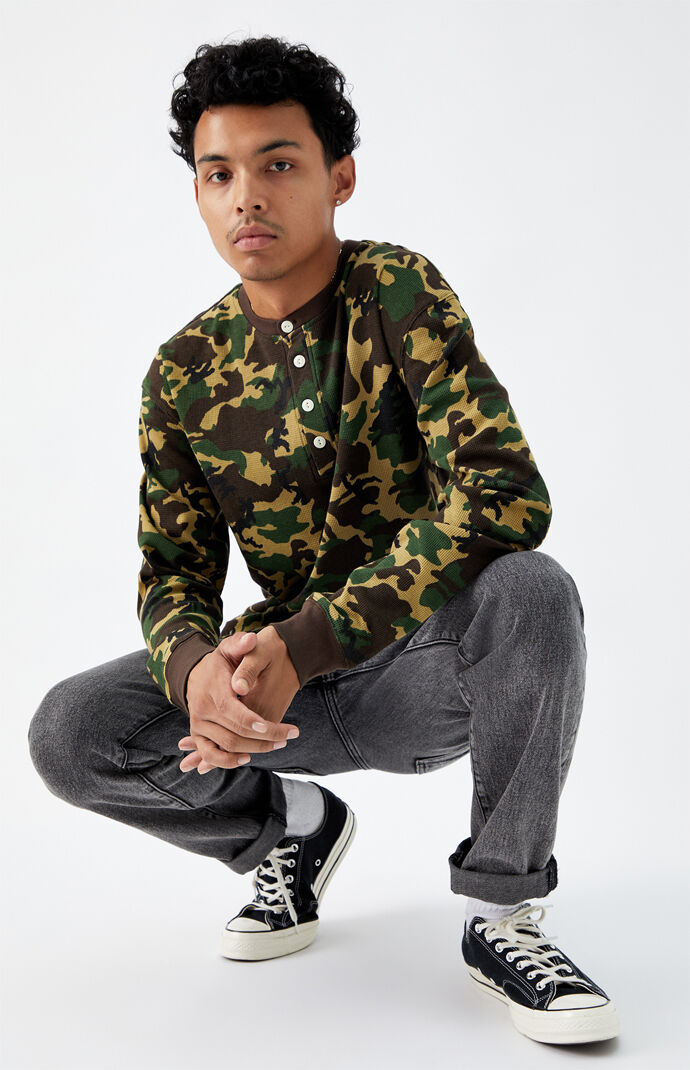 Duck Camo Thermal Henley Long Sleeve T-Shirt