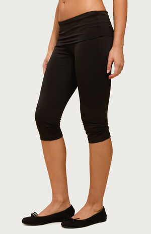 Ravena Foldover Capri Leggings image number 2